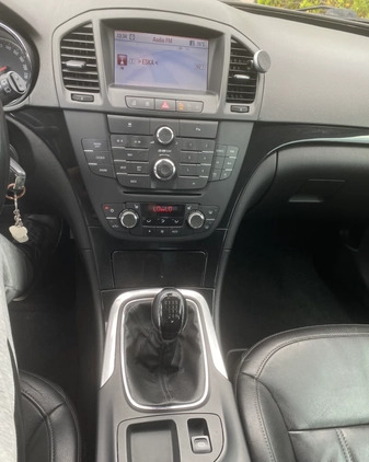 Opel Insignia cena 22300 przebieg: 306000, rok produkcji 2011 z Czchów małe 121